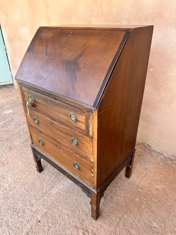 Petit Secrétaire Ancien en Bois – Bureau à Abattant avec Rangement Intégré