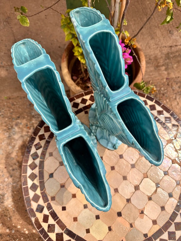 Paire de Vases en Céramique Bleue Vintage – Design Feuilles Tropicales