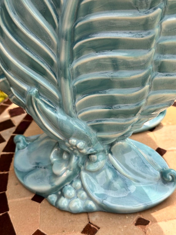 Paire de Vases en Céramique Bleue Vintage – Design Feuilles Tropicales